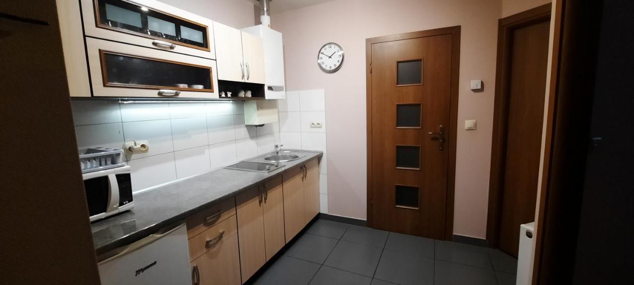 Topola1 Lägenhet Krasków Exteriör bild