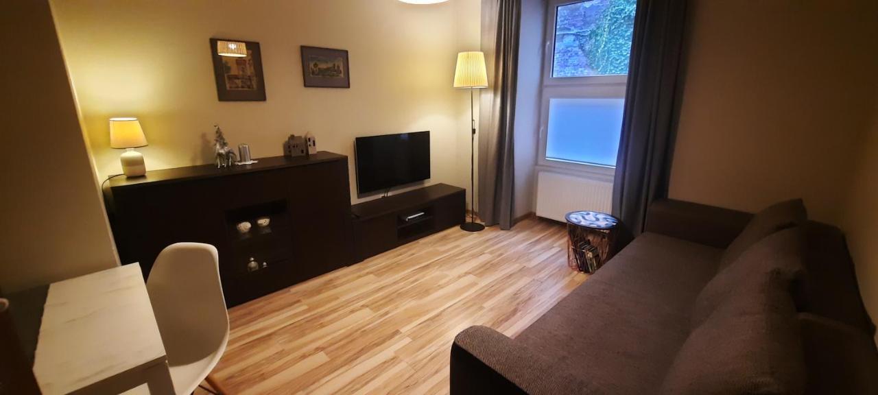 Topola1 Lägenhet Krasków Exteriör bild